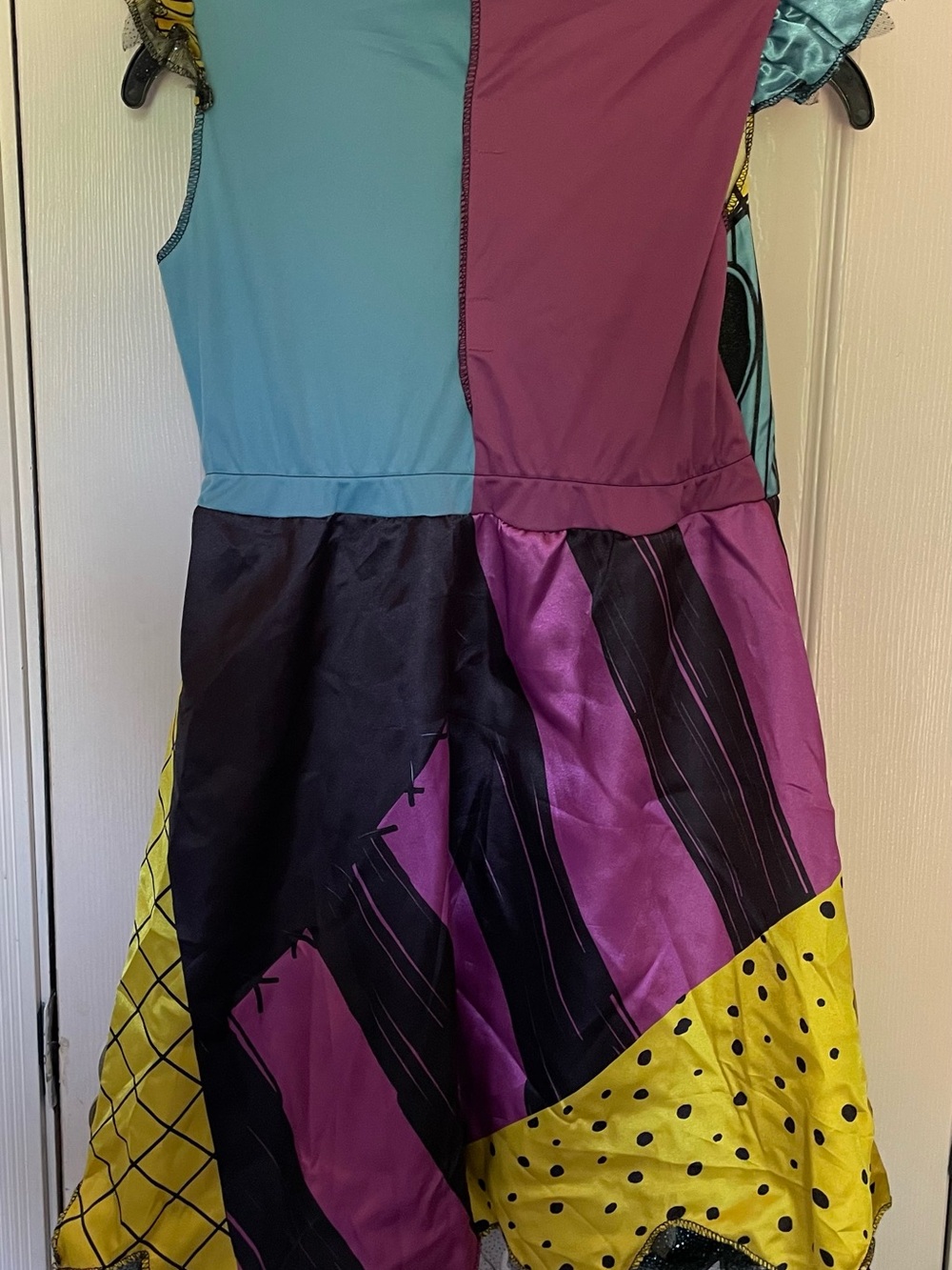 Sally Patchwork Print Costume Dress Halloween Disney Nightmare before Christmas - Picture 4 of 4